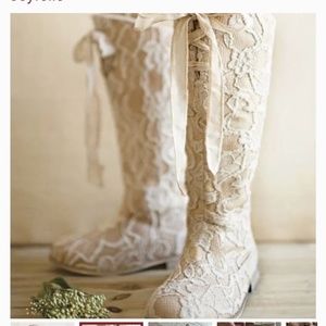 Joyfolie Lacy Boot in Rose Sz Y1